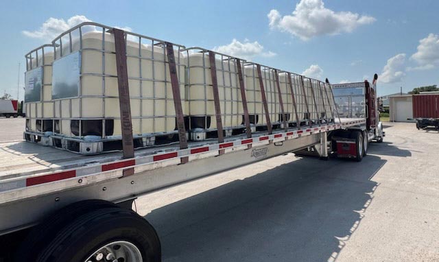 Specialized shipment of oversized load